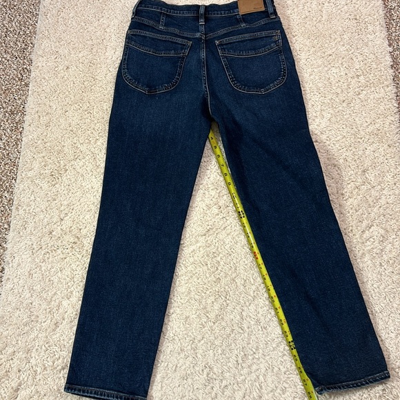 MADEWELL 28 The Perfect Vintage Jean with high waist and cropped hem, dark wash - Picture 11 of 12